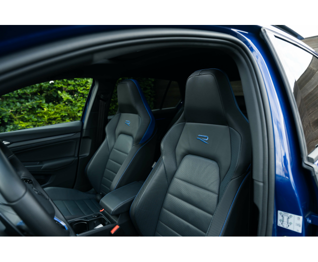 Volkswagen Golf R Golf Variant R 2.0 TSI 4Motion DSG H&K/HUD/AKRA/Nurburgring/DCC/Performance pack L-Cars