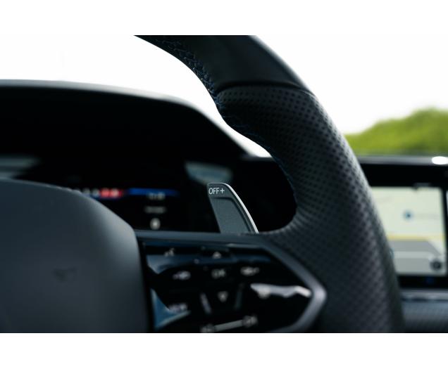 Volkswagen Golf R Golf 2.0 TSI OPF 4Motion DSG R L-Cars