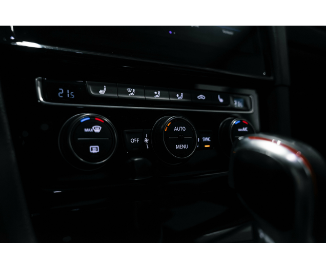 Volkswagen Golf GTI Golf GTI TCR 2.0 TSI OPF DSG L-Cars