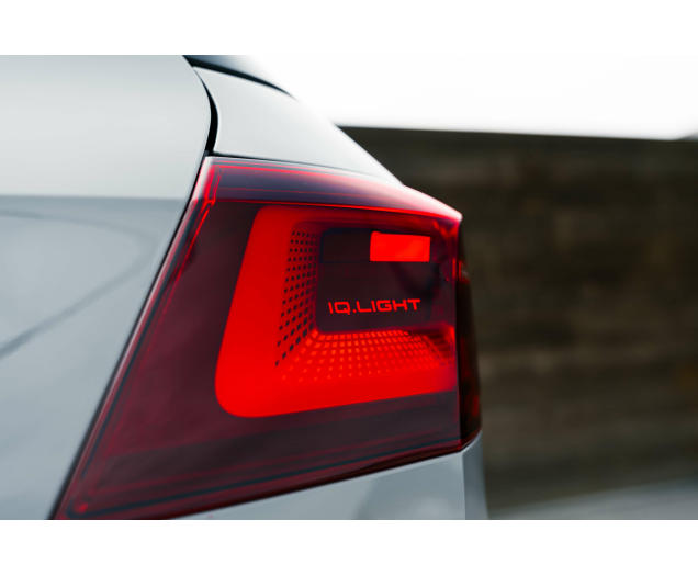 Volkswagen Golf GTI Golf 2.0 TSI GTI OPF DSG H&K/Pano/IQ light L-Cars