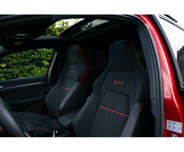 Volkswagen Golf GTI 2.0 TSI Clubsport OPF DSG Pano/IQ LED's L-Cars