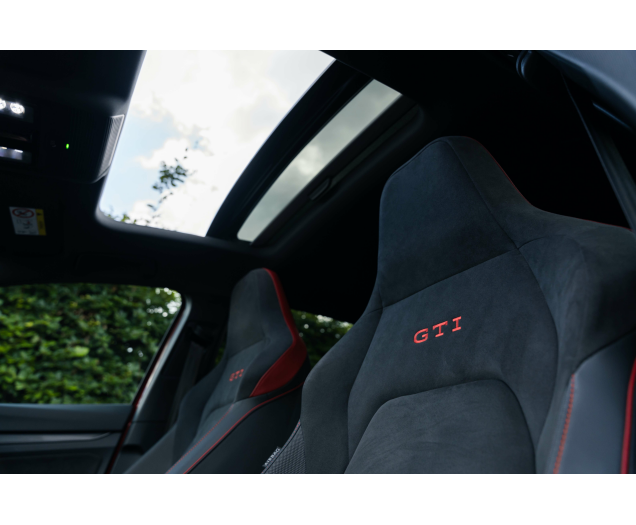 Volkswagen Golf GTI 2.0 TSI Clubsport OPF DSG Pano/IQ LED's L-Cars