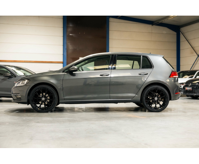 Volkswagen Golf Golf 1.0 TSI BMT Comfortline L-Cars