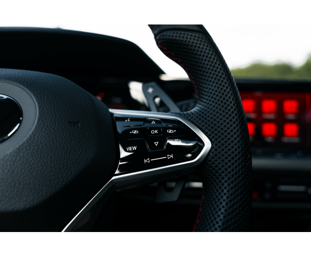Volkswagen Golf GTI 2.0 TSI Clubsport OPF DSG Pano/H&K/IQ LED's L-Cars