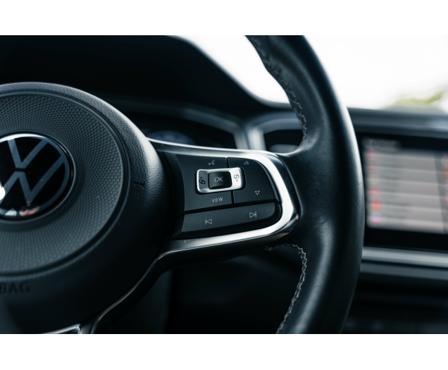 Volkswagen T-Roc DSG Sport R-Line L-Cars