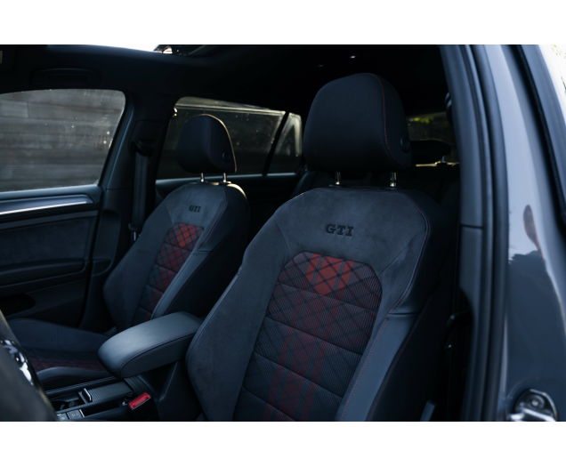 Volkswagen Golf GTI Golf 2.0 TSI TCR OPF DSG L-Cars