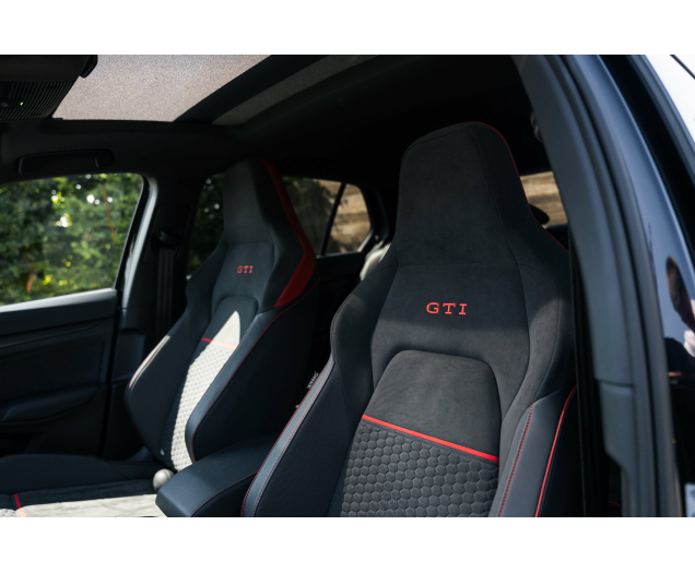 Volkswagen Golf GTI 2.0 TSI Clubsport OPF DSG Pano/H&K/IQ LED's L-Cars