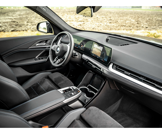 BMW X1 M-Pack Compleet,Led Lichten,Life Cockpit,Key less Autohandel Quintens