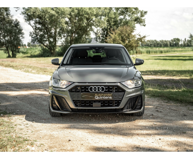 Audi A1 30 TFSI,S line,Virtuele Cockpit,Parkeerhulp, Autohandel Quintens