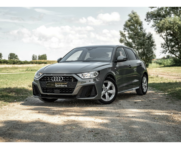 Audi A1 30 TFSI,S line,Virtuele Cockpit,Parkeerhulp, Autohandel Quintens