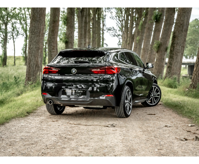 BMW X2 Hybrid,M-Sportpakket,LED,Gps,Alu,Elektr. koffer Autohandel Quintens