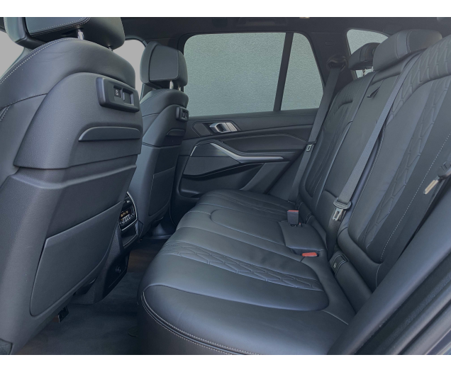 BMW X5 M 50d Pano open dak,massagestoelen,sfeerverlichting Autohandel Quintens