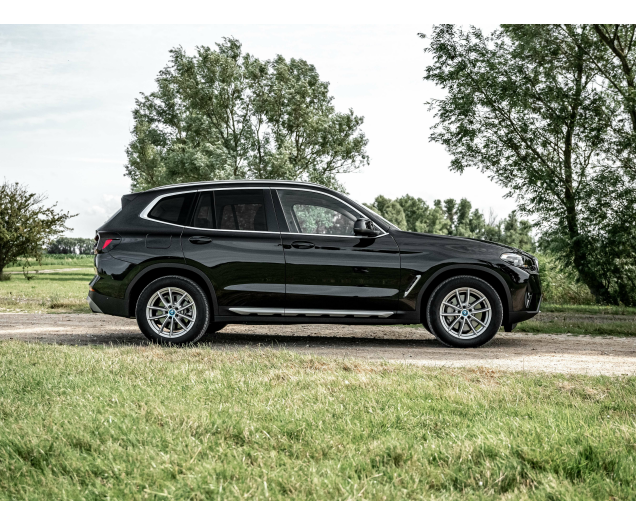 BMW X3 Hybrid,30e,200 kW,Leder Sport,Life cockpit,Nieuw Autohandel Quintens