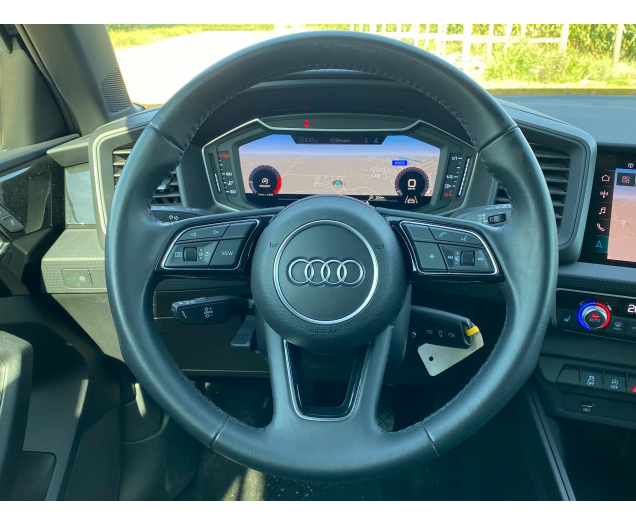 Audi A1 Virtuele cockpit,Navigatie,Parkeerhulp met camera Autohandel Quintens