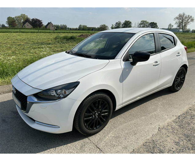 Mazda 2 MY2022 5DR HATCH 1.5L SKYACTIV-G 75 hp Homura 8 inch 6MT Garage Vande Walle