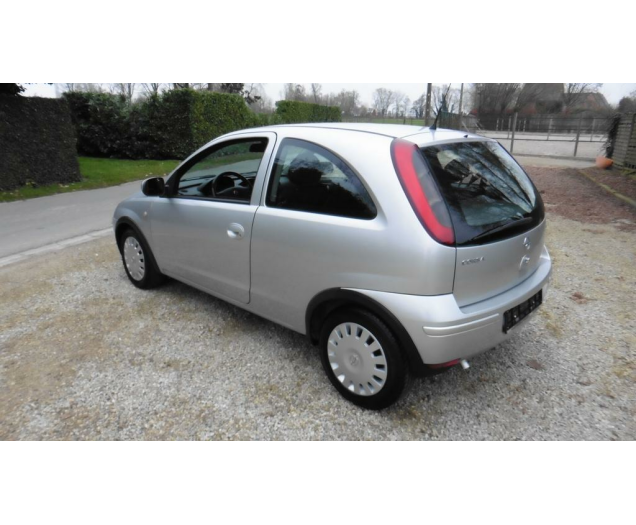 Opel CORSA  Autobedrijf Vynckier
