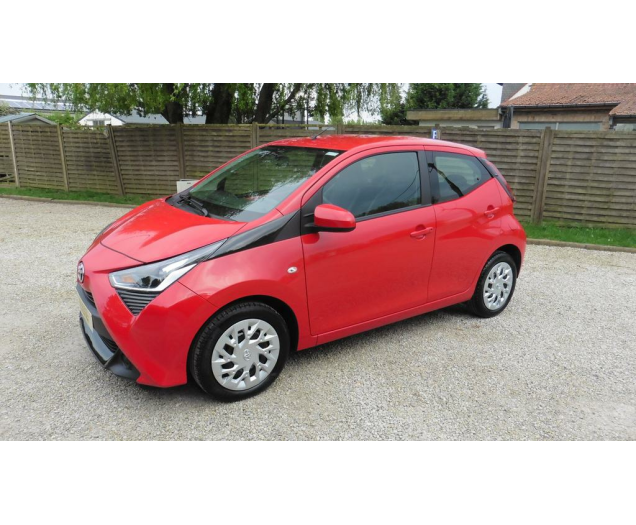Toyota AYGO  Autobedrijf Vynckier