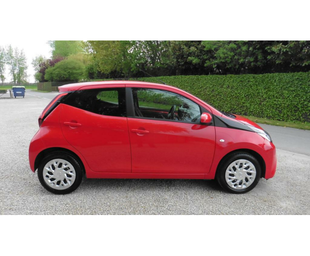 Toyota AYGO  Autobedrijf Vynckier
