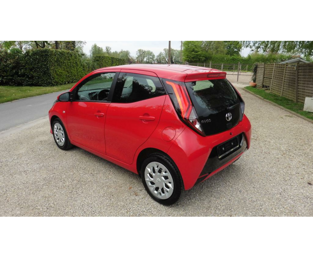 Toyota AYGO  Autobedrijf Vynckier