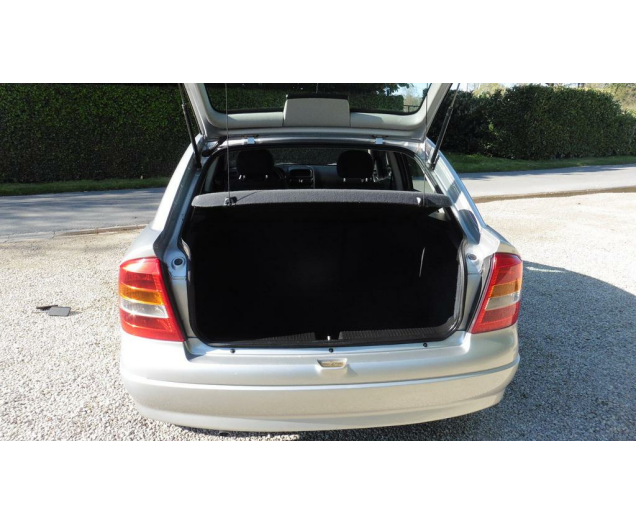 Opel ASTRA 14i16v benzine Autobedrijf Vynckier
