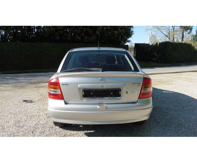 Opel ASTRA 14i16v benzine Autobedrijf Vynckier