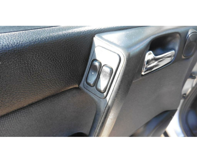 Opel ASTRA 14i16v benzine Autobedrijf Vynckier