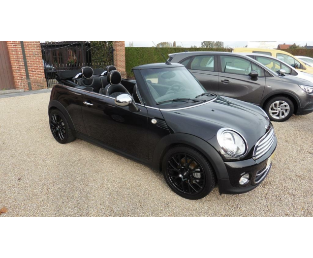 MINI CABRIO highgate Autobedrijf Vynckier