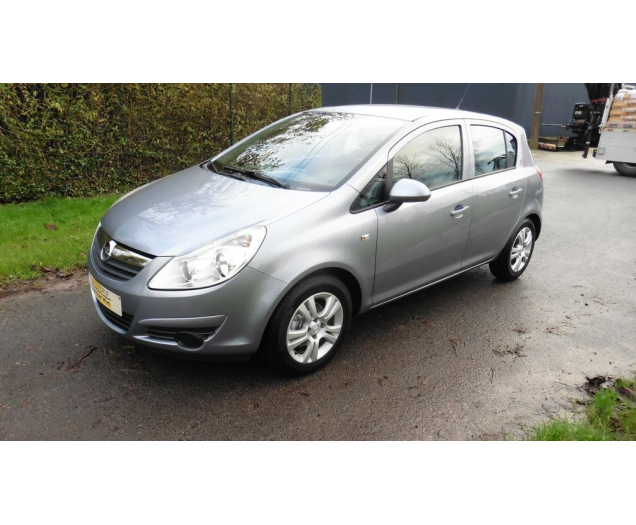 Opel CORSA CORSA 1.3 DIESEL Autobedrijf Vynckier