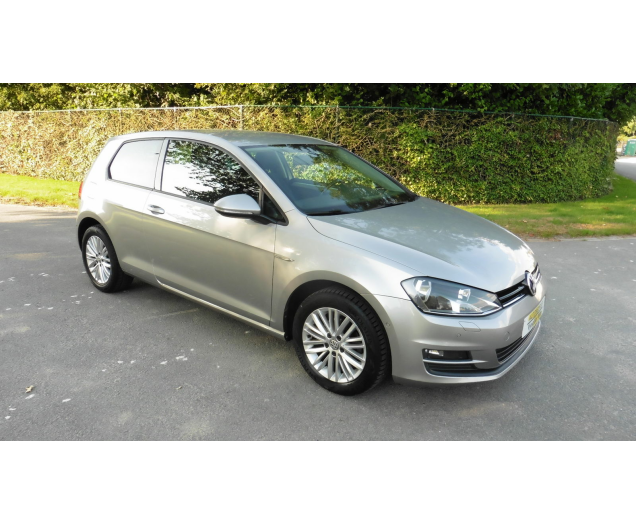 Volkswagen GOLF SW  Autobedrijf Vynckier