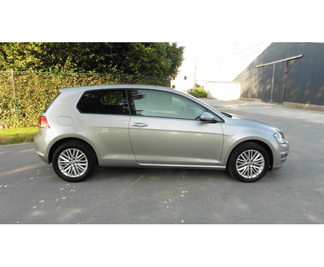 Volkswagen GOLF SW  Autobedrijf Vynckier