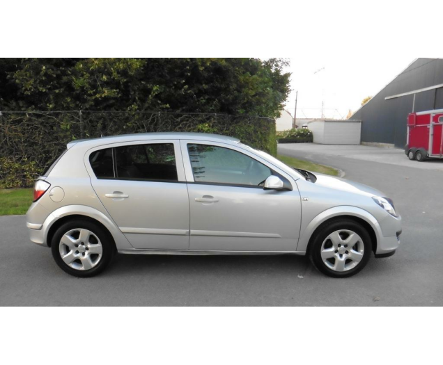Opel ASTRA 37000km+airco Autobedrijf Vynckier
