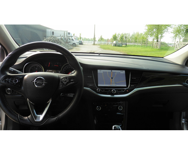 Opel  1.4 BENZINE TURBO Autobedrijf Vynckier