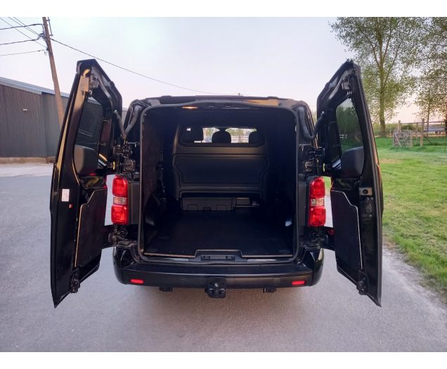 Opel  Vivaro C 20HDI L2H1 Autobedrijf Vynckier