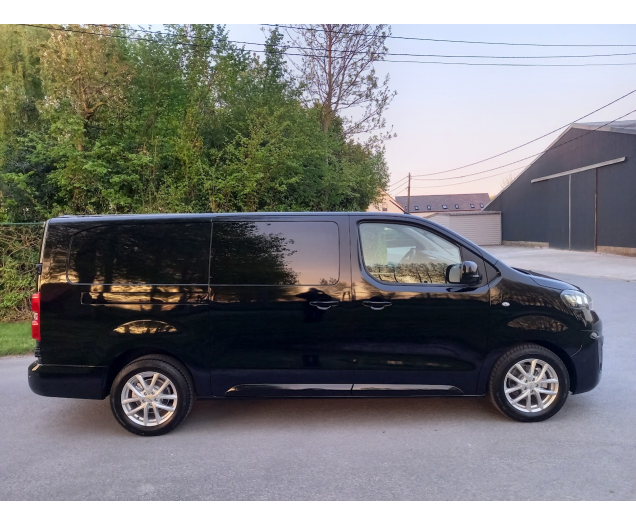 Opel  Vivaro C 20HDI L2H1 Autobedrijf Vynckier