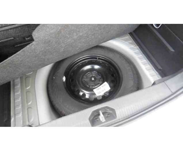 Opel  CORSA D 12i16v Autobedrijf Vynckier