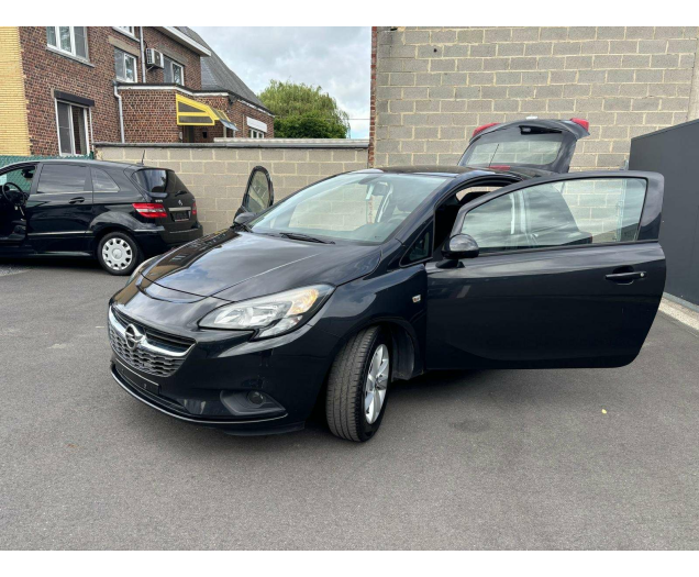 Opel Corsa 1.2i Cosmo*AIRCO BLUETH USB Ninove auto