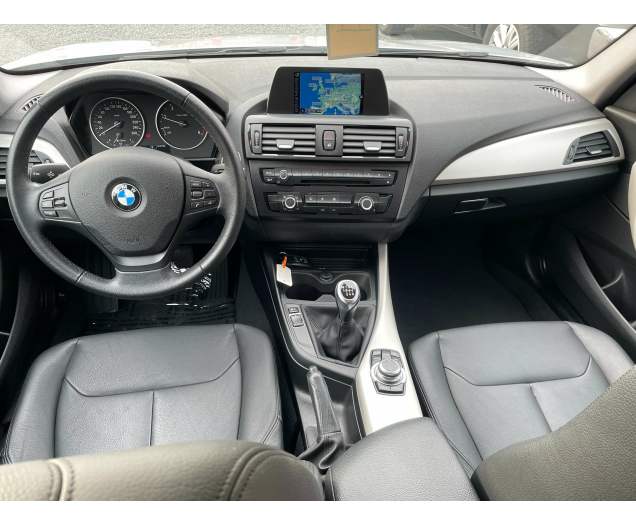 BMW 116 HATCH d Efficient Dynamics Edit*NAV LEDER Ninove auto