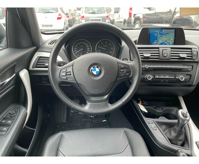 BMW 116 HATCH d Efficient Dynamics Edit*NAV LEDER Ninove auto