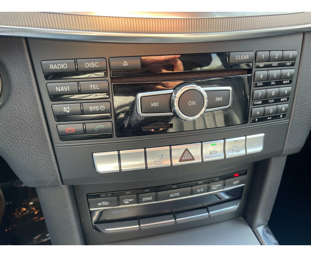 Mercedes-Benz E 220 d CDI* Avantgarde AUTOMAT LEDER PARKERSENSOR USB Ninove auto