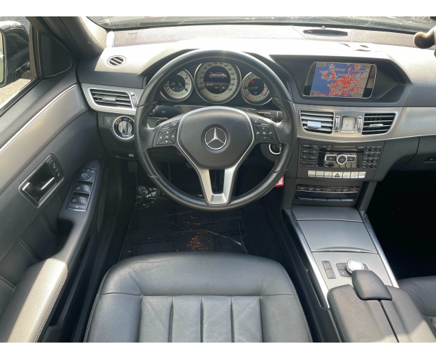 Mercedes-Benz E 220 d CDI* Avantgarde AUTOMAT LEDER PARKERSENSOR USB Ninove auto