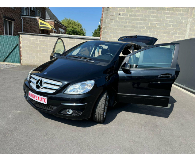 Mercedes-Benz B 180 d CDI Essential*AUTOMAAT BLUETH CRUISE PARKSENSOR Ninove auto