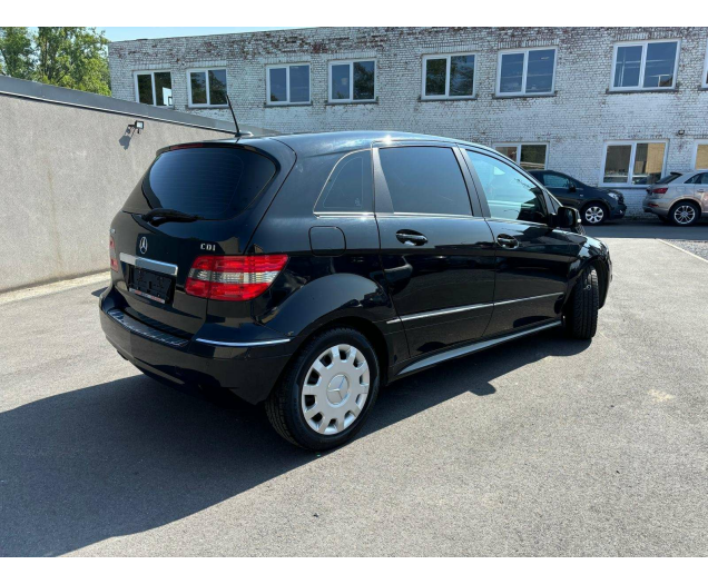 Mercedes-Benz B 180 d CDI Essential*AUTOMAAT BLUETH CRUISE PARKSENSOR Ninove auto