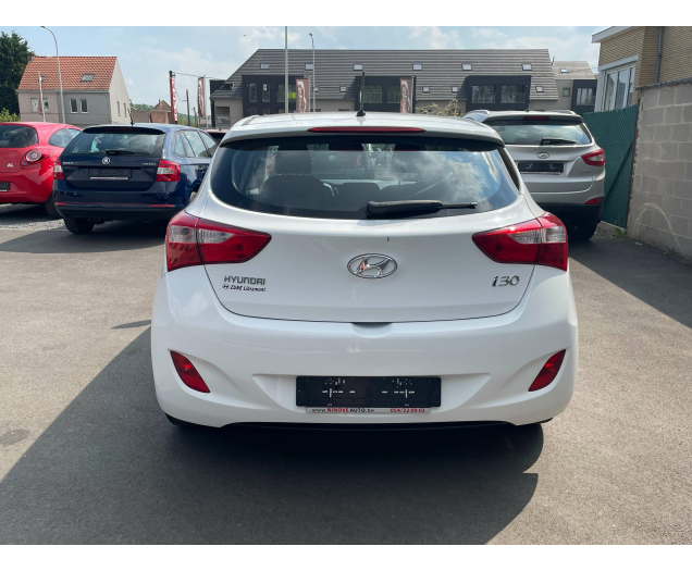 Hyundai i30 1.6d CRDi GO! ISG*ST/SP AIRCO BLUETH USB EU6b Ninove auto