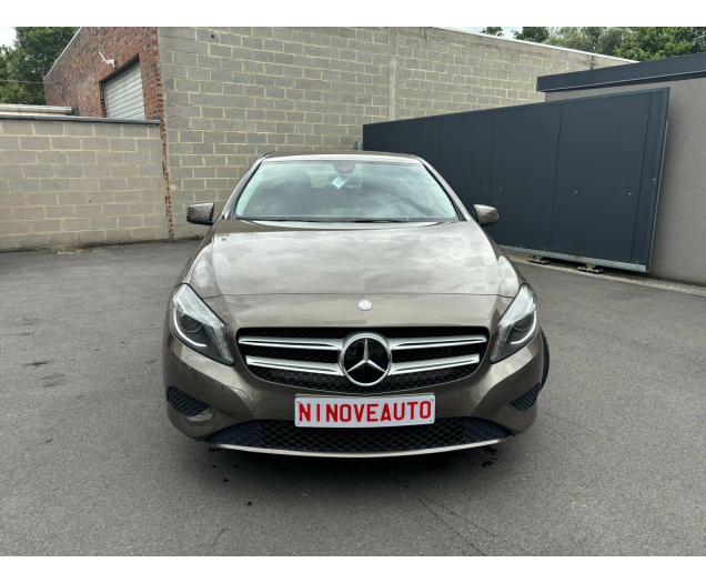 Mercedes-Benz A 180 d dCDI BE Edition*PARKSENSOR NAV BLUETH Ninove auto