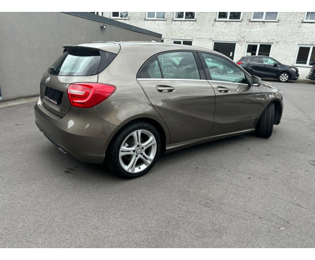 Mercedes-Benz A 180 d dCDI BE Edition*PARKSENSOR NAV BLUETH Ninove auto