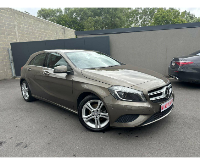 Mercedes-Benz A 180 d dCDI BE Edition*PARKSENSOR NAV BLUETH Ninove auto