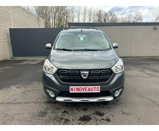 Dacia Lodgy 1.2i TCe Stepway*NAV BLUETH  CAM 7Place CRUISE Ninove auto