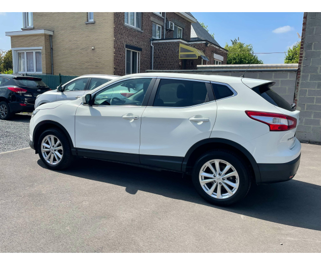 Nissan Qashqai 1.5d  dCi 2WD Connect Edition*PANODAK CAM NAV Ninove auto