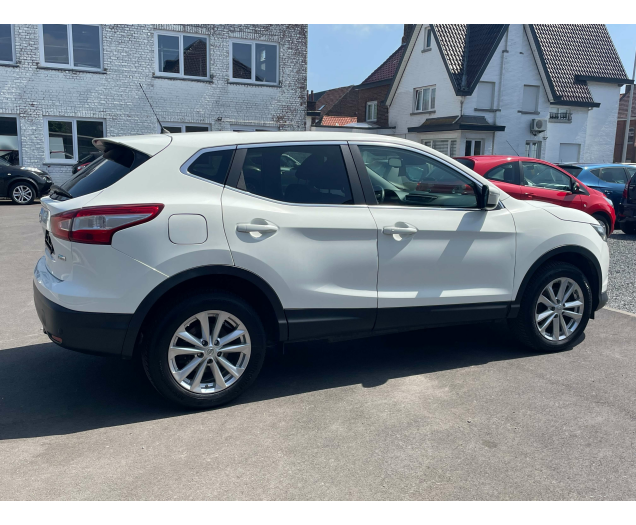 Nissan Qashqai 1.5d  dCi 2WD Connect Edition*PANODAK CAM NAV Ninove auto