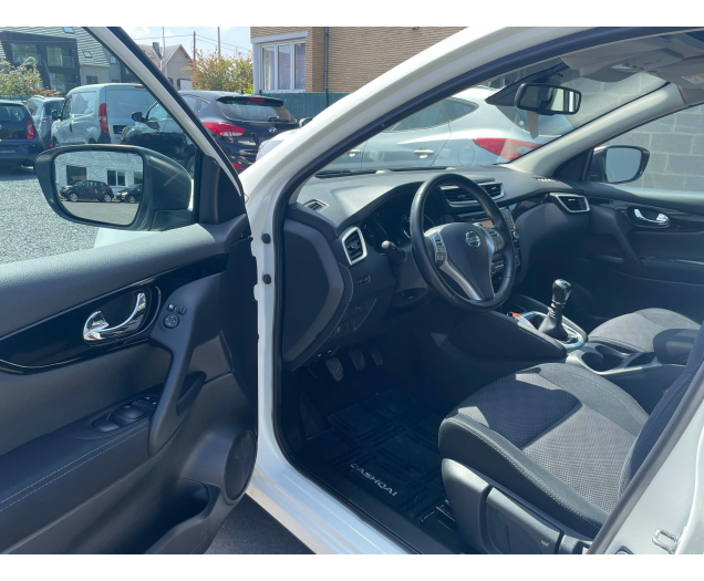 Nissan Qashqai 1.5d  dCi 2WD Connect Edition*PANODAK CAM NAV Ninove auto